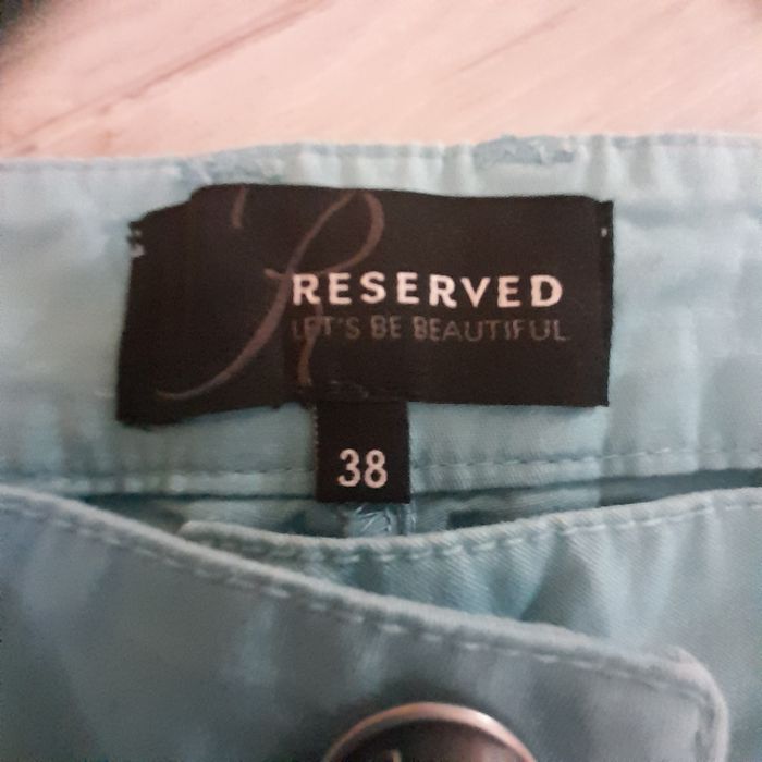 Spodenki reserved rozmiar 38