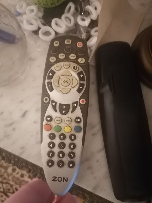 Comandos TV-Zon e universal