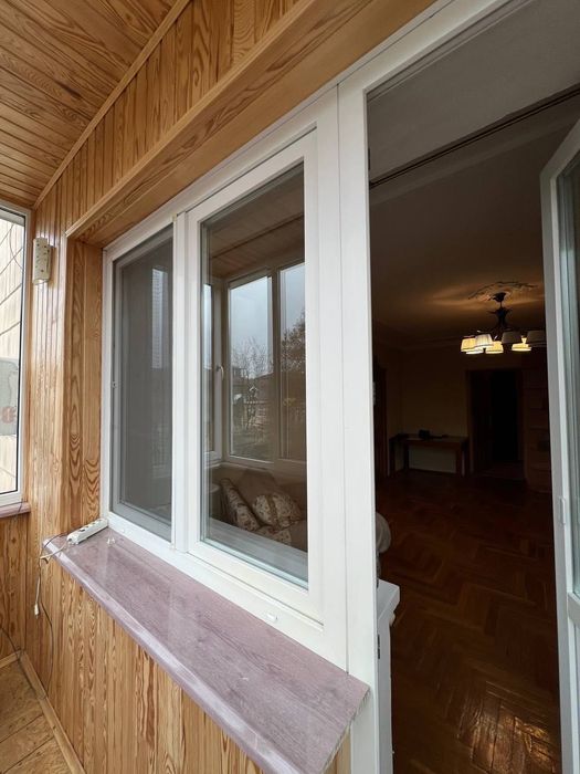 Продаж 3к квартири з якісним ремонтом неподалік центру міста