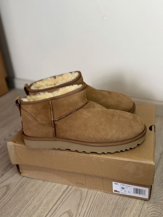 UGG, нові Уггі, 42 розмір