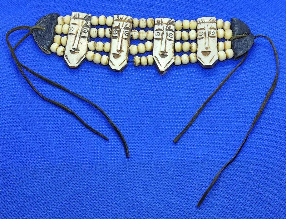 Peças artigos bijuteria adornos pendentes brincos colares