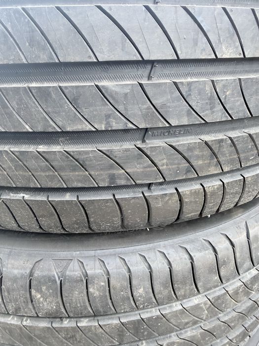 Шини літні 235/50/19 Michelin Primasi 4