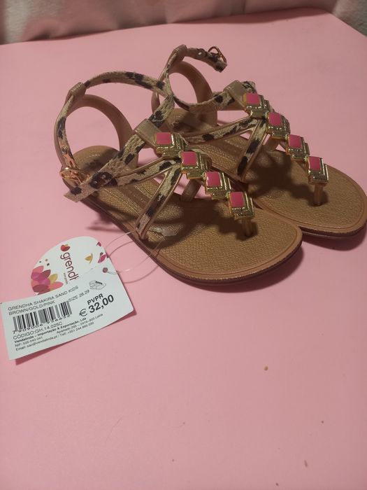 Sandália infantil tam 29 grenda ipanema nova