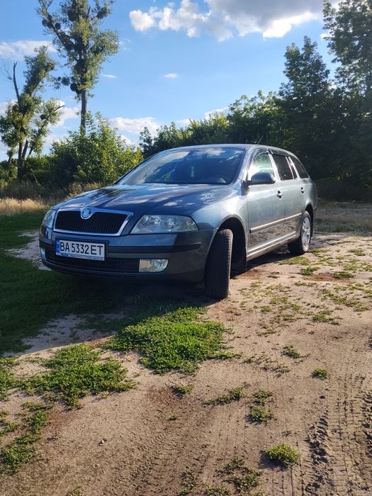 Продам шкоду А5.