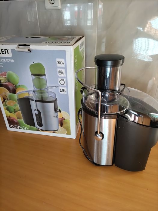 Máquina de fazer sumos naturais