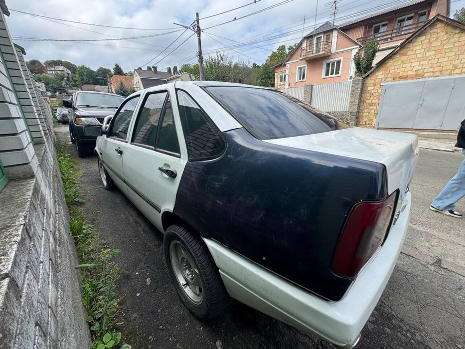 Fiat TEMPRA 1,6 на ходу