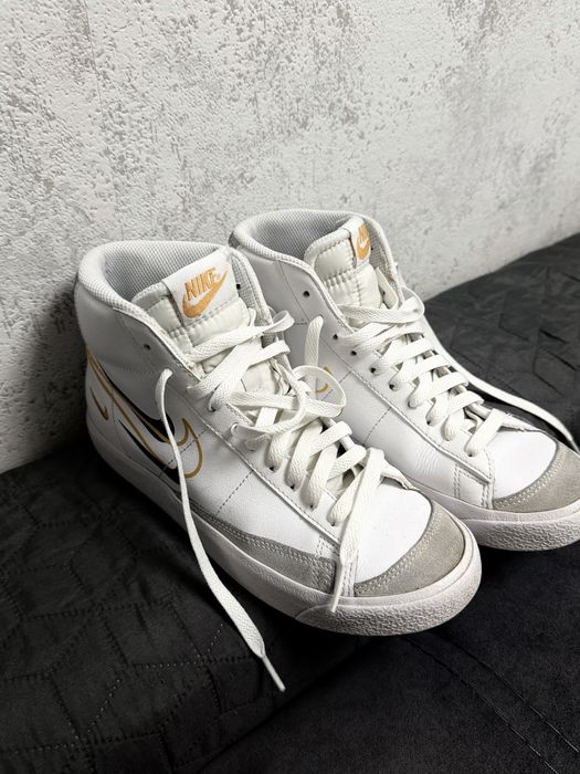 Високі дитячі кросівки nike ,розмір 38