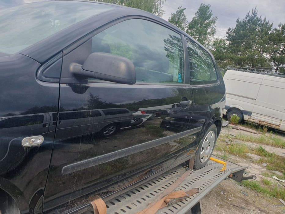 drzwi lewe przód przednie VW volkswagen POLO 9N 03r 3D kod L041 korba