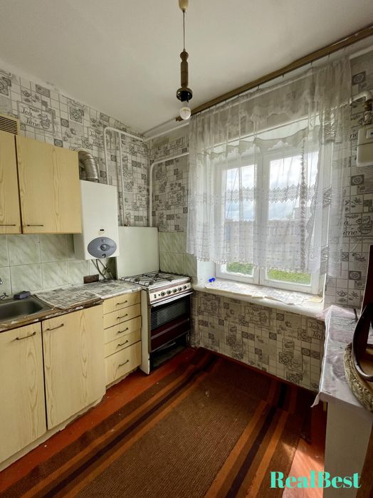 Продаж / Квартира / Заводська, Оженін