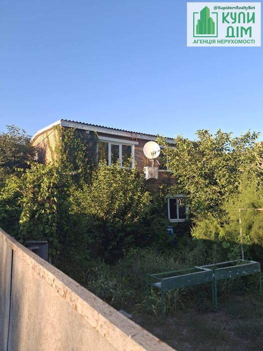 Добротний 2-х поверх. будинок 138 кв.м. на Новомиколаївці