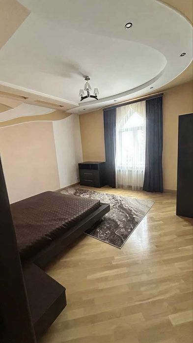 Будинок, оренда! Зимна Вода, 1200$ 300м.кв