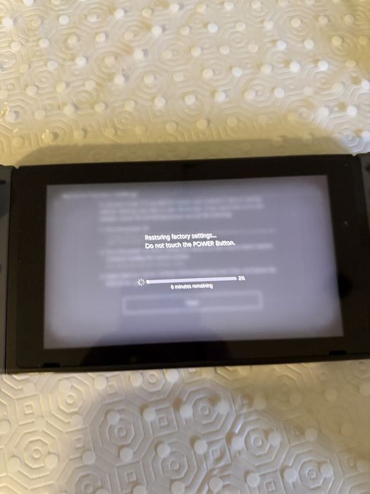 Vendo nintendo switch  e sleeve