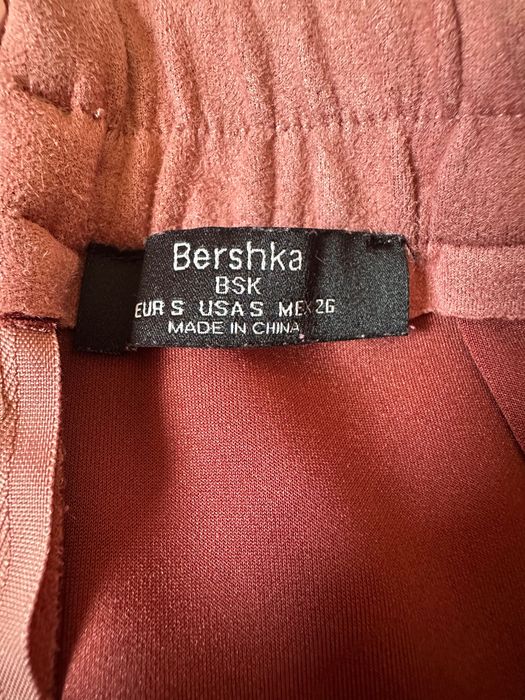 Spódniczka Bershka jak nowa zamszowa rozm. S