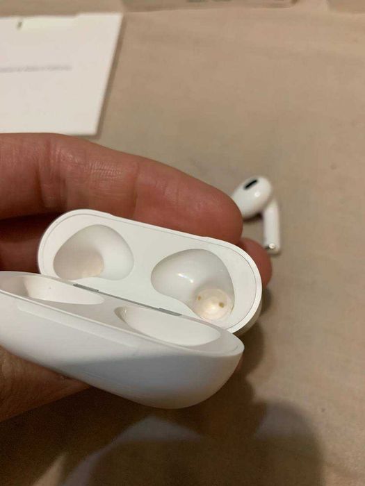 Продам airpods 3 оригінал + чохол