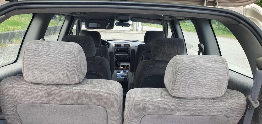 KIA Carnival 2002