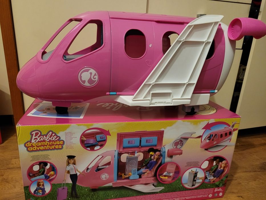 Samolot Barbi.       .