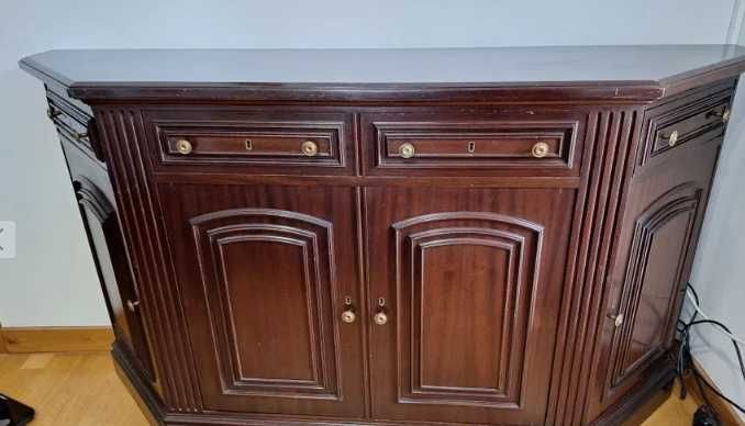 Móvel madeira maciça