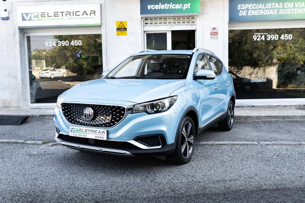 MG ZS Luxury
