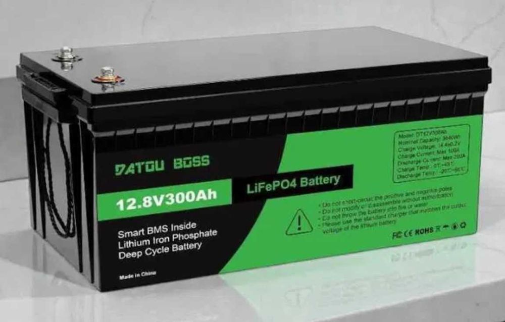 Аккумулятор літій-залізо-фосфатний DATOU BOSS LiFePO4 12.8В 300Ah BMS