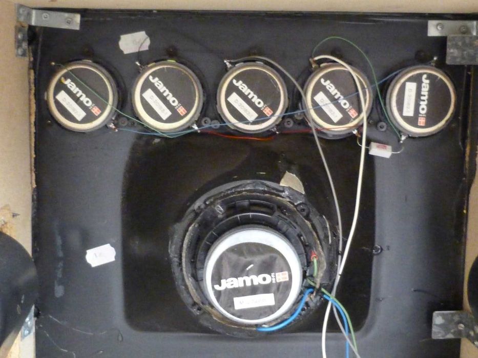 Colunas de Som Jamo 560w