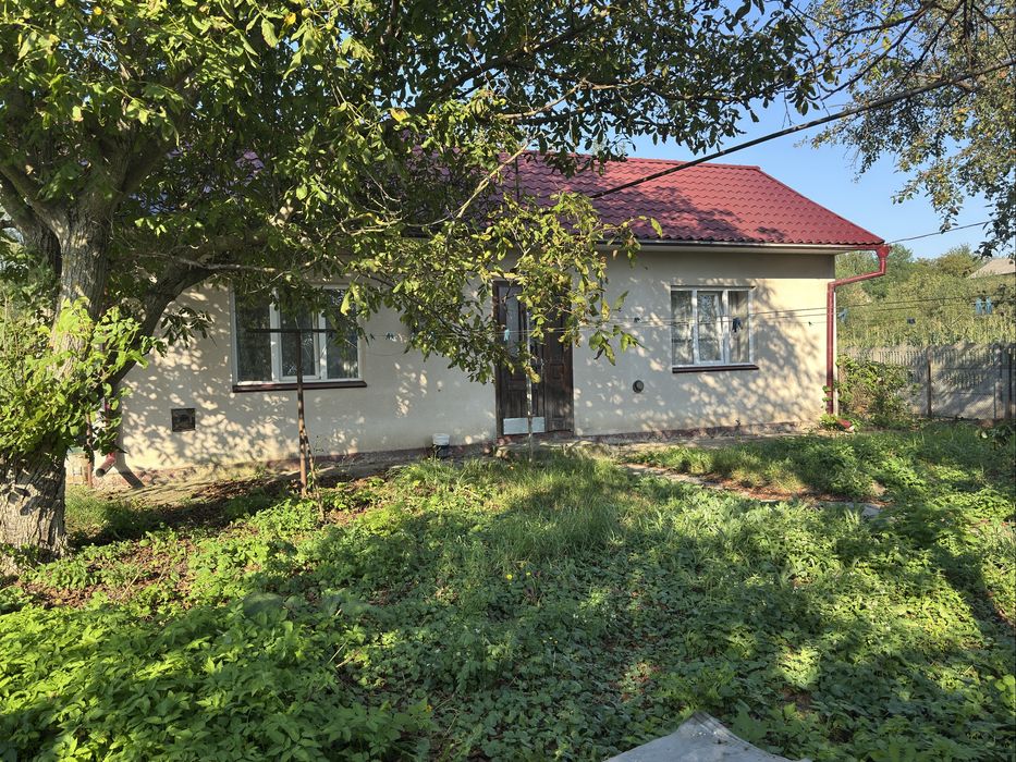 Продам будинок з ділянкою 15 соток
