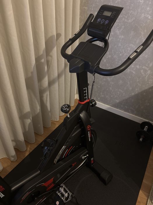 Bicicleta estática COMO NOVA