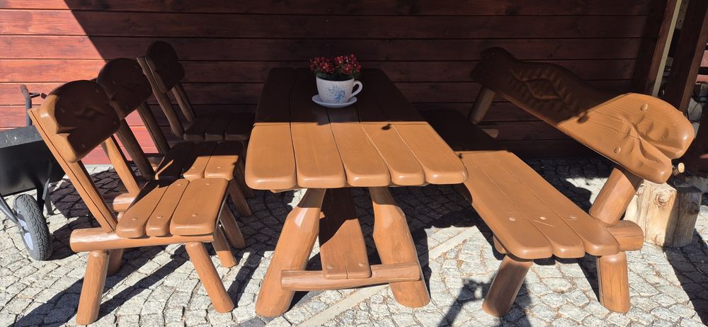 Drewniany zestaw ogrodowy – stół + ława + 3 krzesła, lite drewno