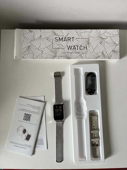 Smartwatch Bluetooth wodoodporny pulsometr krokomierz