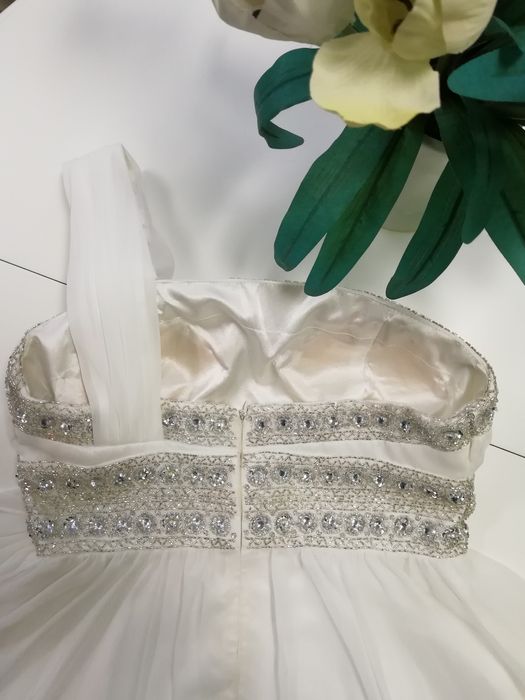 Вечірня, весільна сукня з шифону, вишита бісером, стеклярусом, каміння