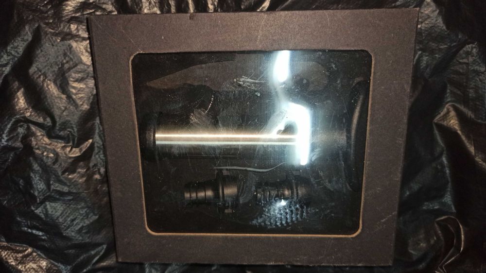 Помпа для вина Vacuum Wine Saver с 2 пробками