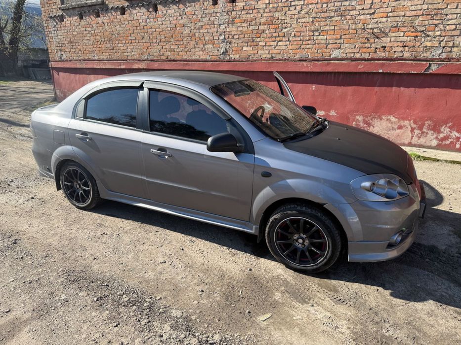 Власне авто. Авео 2006