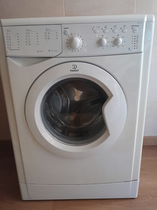Máquina de lavar roupa indesit64584402992899120