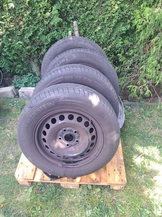 Kola z oponami lato 195/65/R15