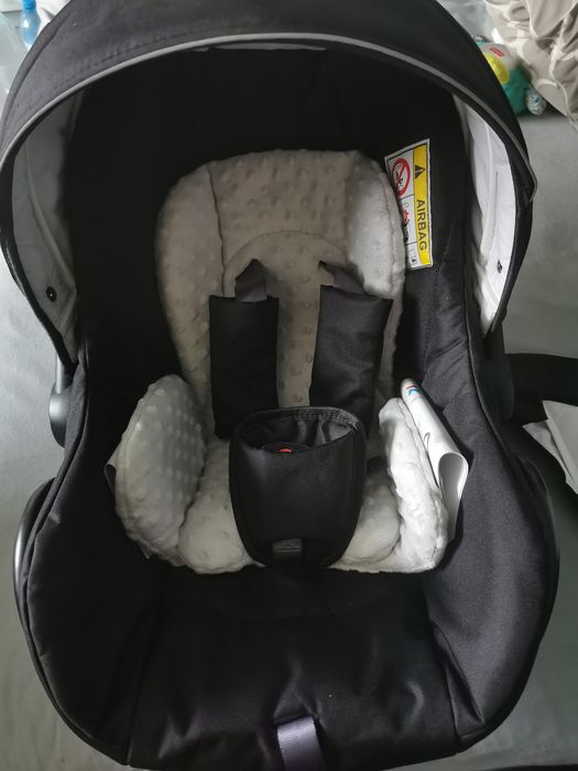 2x Fotelik samochodowy neo 0-13kg