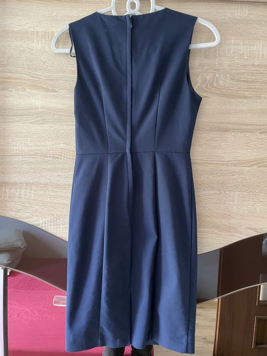 Elegancka granatowa sukienka Orsay, rozmiar 36