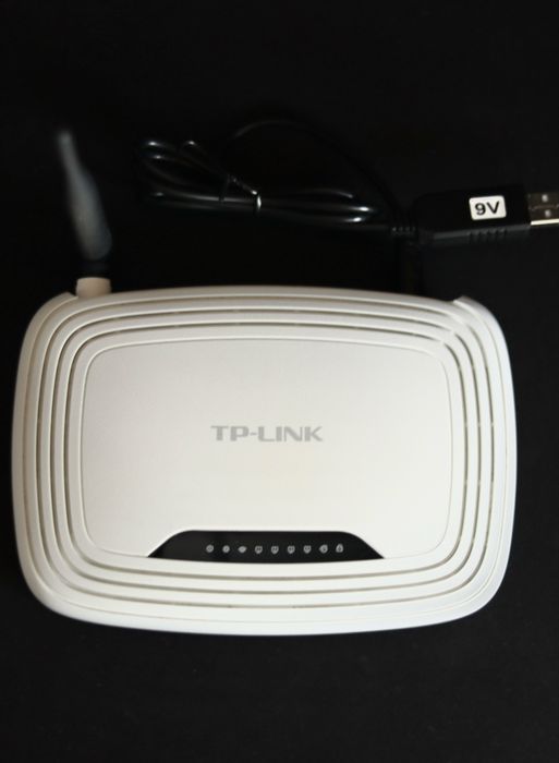 Deeper wzmacniacz zasięgu Wi-Fi Range Extender + Kabel 9V