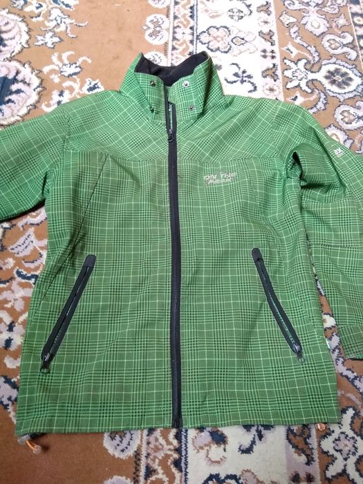 On the peak kurtka wiatrówka bluza 140