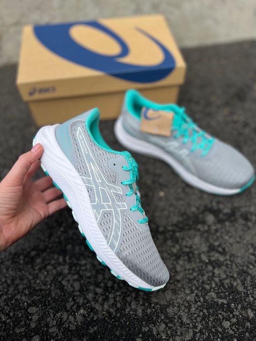 Бігові кросівки ASICS Gel-Excite 9. Оригінал.