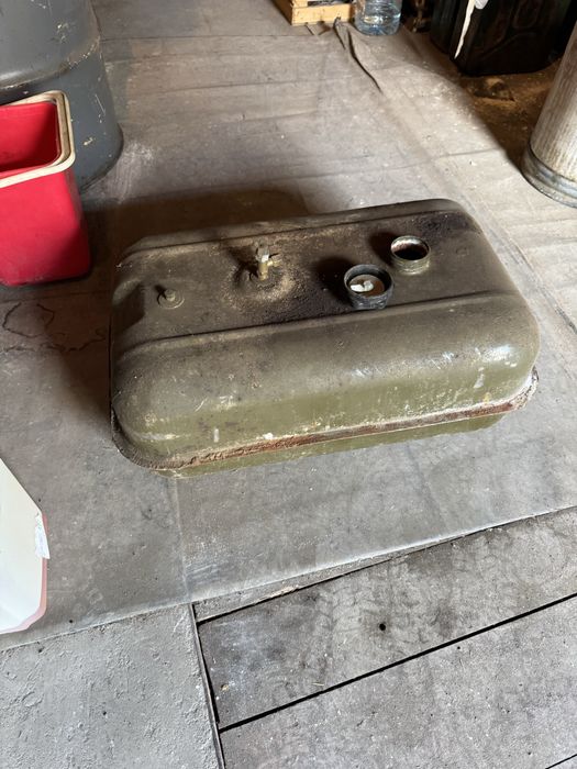 Бак, ємність для топлива, 150 л