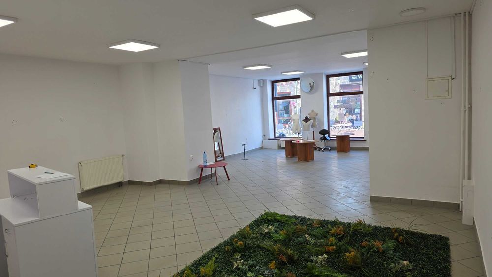 Lokal 94 m2 usługowo-handlowy wynajmę centrum Suwałki