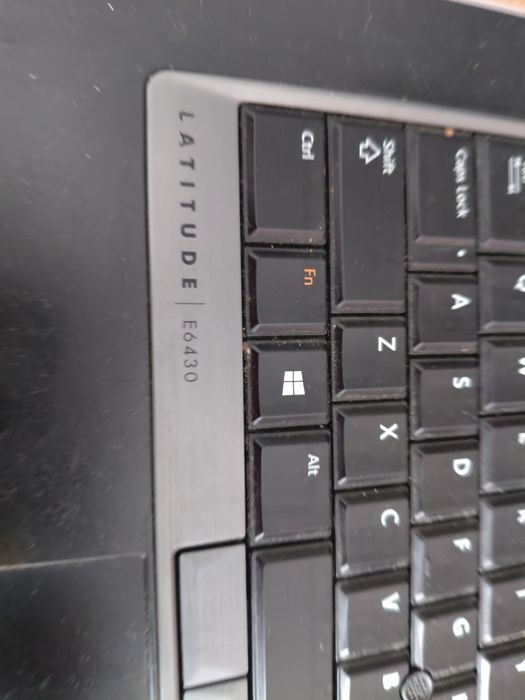 Laptopy 3 sztuki