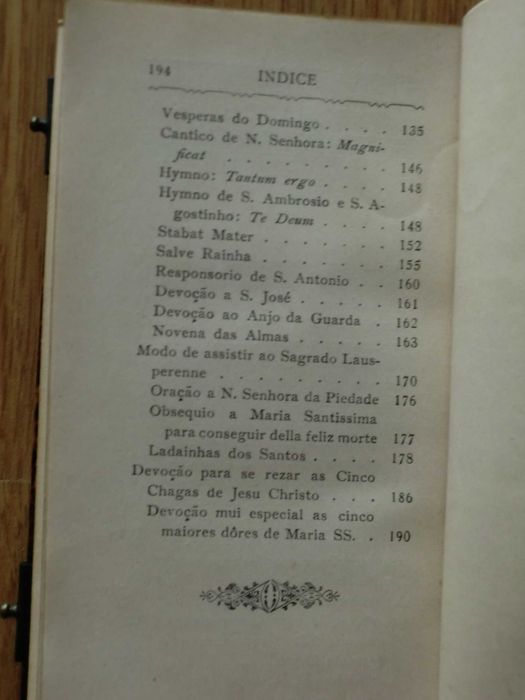 Oficio de Domingo Devocionário