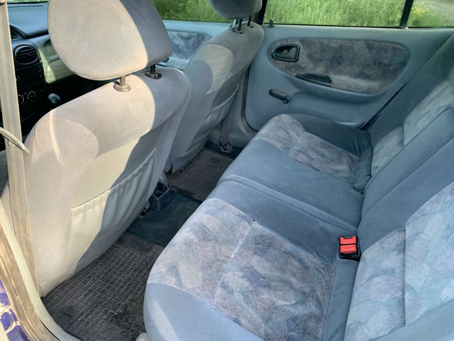 Продам Renault Megan 1997 р 1,4 бензин