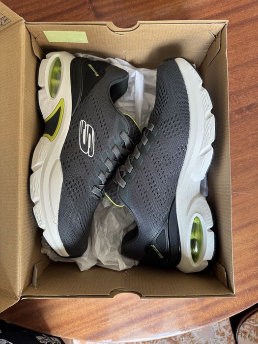 Кросівки чоловічі Skechers 41 розмір
