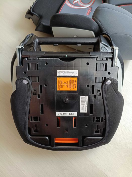 Автокрісло Cybex Solution X2-fix