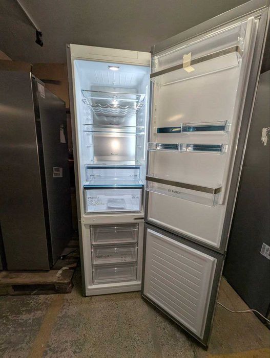 Bosch Serie 6 KGN394ICF