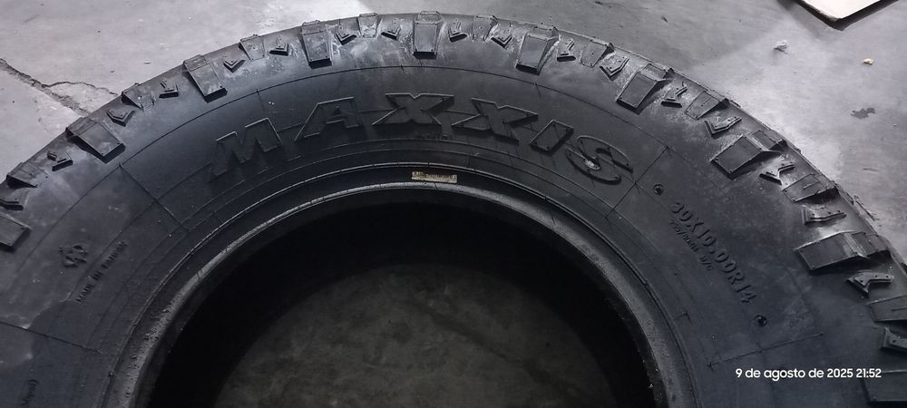 3 Pneus 30x10xr14 Maxxis razr xt