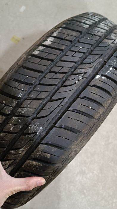 Скат для авто в гарному стані