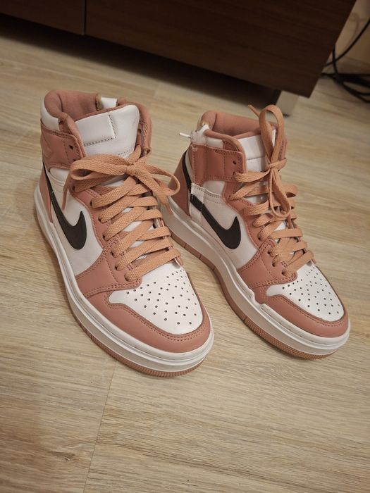 Nike Air Jordan 1 Elevate High "Red  Stardust" rozmiar 36,5