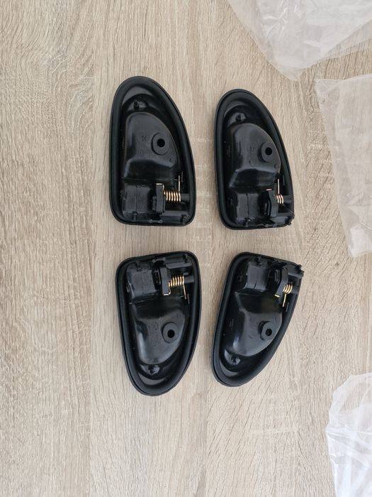 Komplet klamek wewnetrznych Renault  Scenic 1  99-03r.